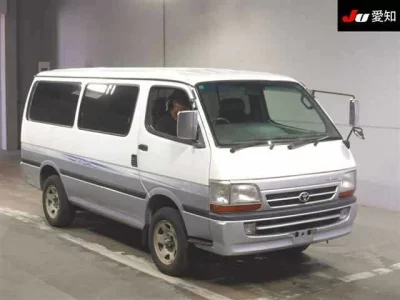 TOYOTA HIACE VAN