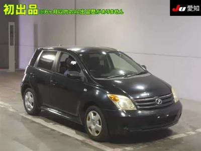 TOYOTA IST