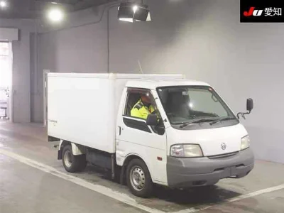 NISSAN VANETTE TRUCK