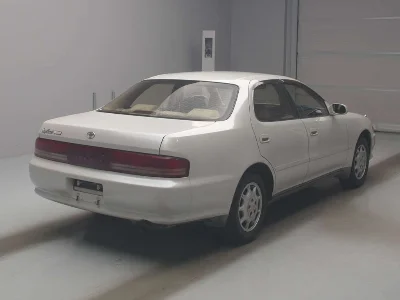 TOYOTA CRESTA