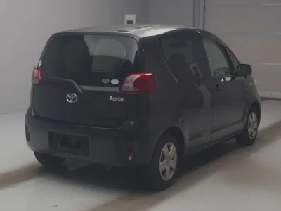 TOYOTA PORTE