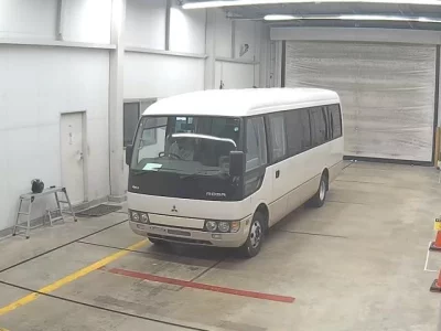 MITSUBISHI FUSO ROSA