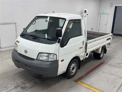 NISSAN VANETTE TRUCK