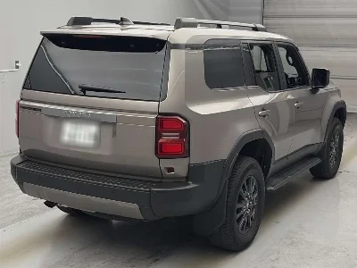 TOYOTA LAND CRUISER 250