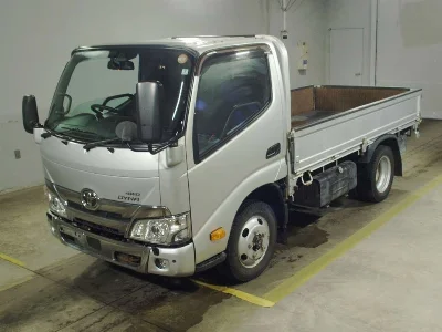 TOYOTA DYNA