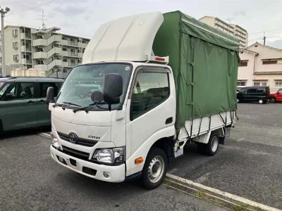 TOYOTA DYNA