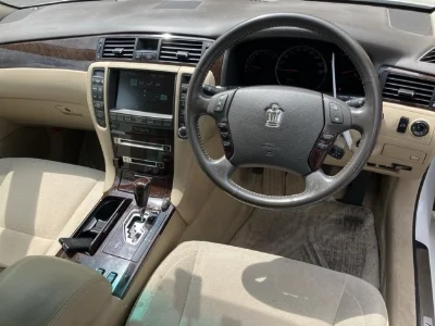 Статистика аукционов Toyota Crown