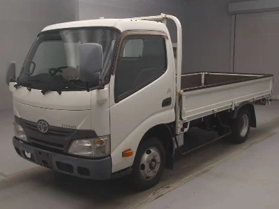 TOYOTA DYNA