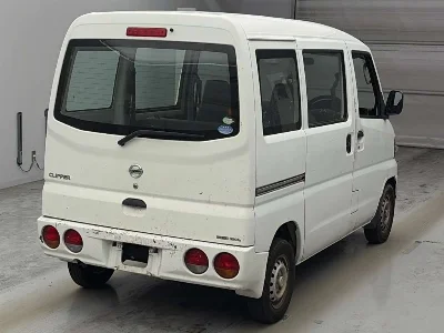 NISSAN CLIPPER VAN
