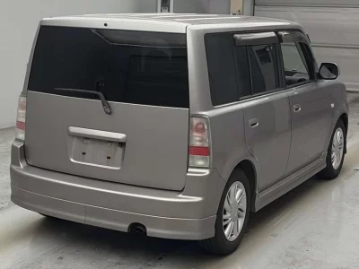 TOYOTA BB