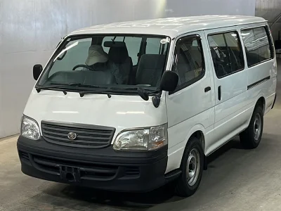 TOYOTA HIACE