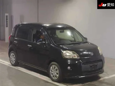 TOYOTA PORTE