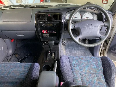 TOYOTA HILUX SURF