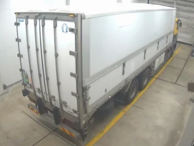 MITSUBISHI FUSO