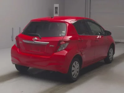 TOYOTA VITZ