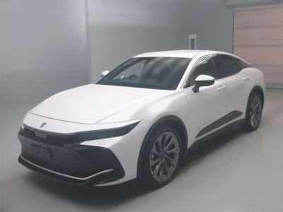 TOYOTA CROWN CROSSOVER
