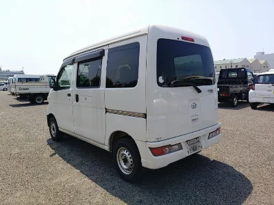 DAIHATSU HIJET VAN