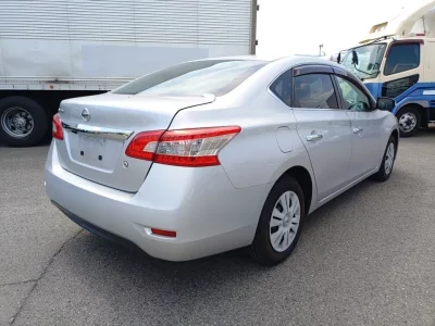 Nissan BLUEBIRD SYLPHY