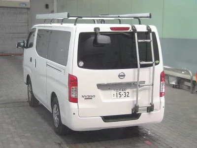 NISSAN NV350 CARAVAN