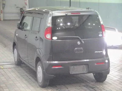 SUZUKI MRWAGON