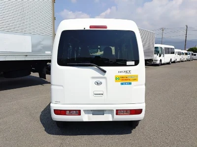 DAIHATSU HIJET VAN