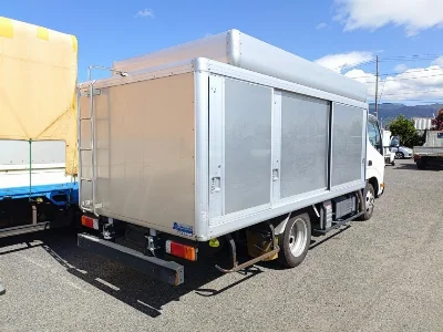 TOYOTA DYNA