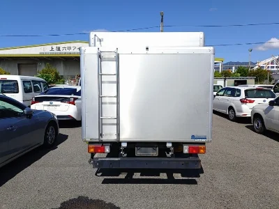 TOYOTA DYNA