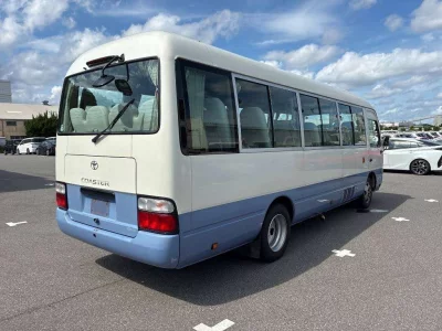 TOYOTA COASTER