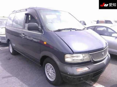 NISSAN LARGO