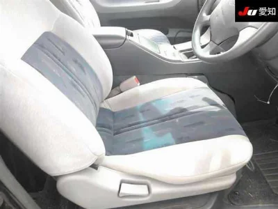 NISSAN LARGO