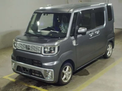 TOYOTA PIXIS MEGA