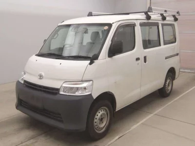 TOYOTA TOWN ACE VAN