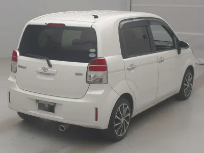 TOYOTA SPADE