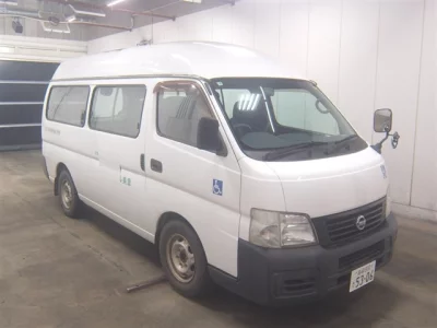 NISSAN CARAVAN BUS