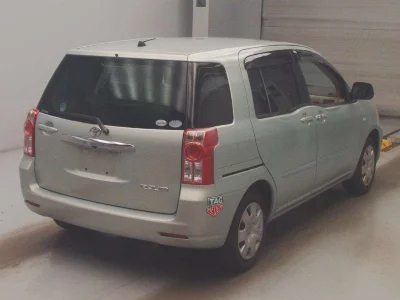 TOYOTA RAUM