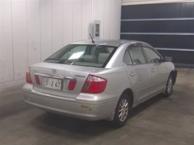 TOYOTA PREMIO