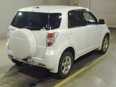 TOYOTA RUSH