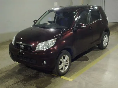 TOYOTA RUSH