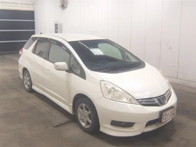 HONDA FIT SHUTTLE