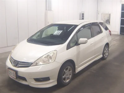 HONDA FIT SHUTTLE