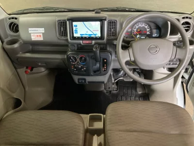 NISSAN CLIPPER VAN