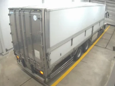 MITSUBISHI FUSO