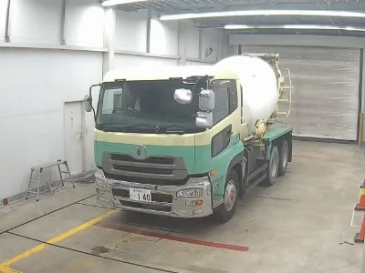 NISSAN UD
