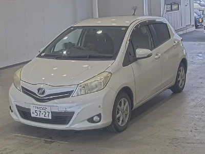 TOYOTA VITZ