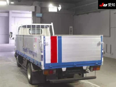 MITSUBISHI CANTER