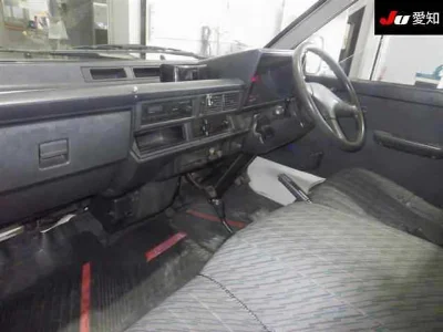 TOYOTA LITE ACE TRUCK