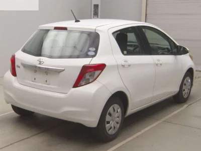 TOYOTA VITZ