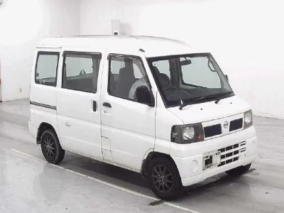 NISSAN CLIPPER VAN