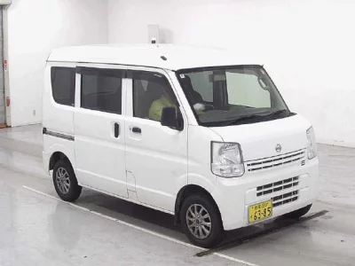 NISSAN CLIPPER VAN