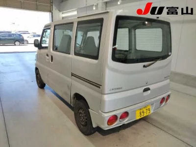MITSUBISHI MINICAB